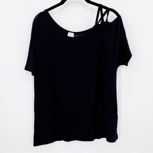 Kaileigh Short Sleeve Cold Shoulder Top, L